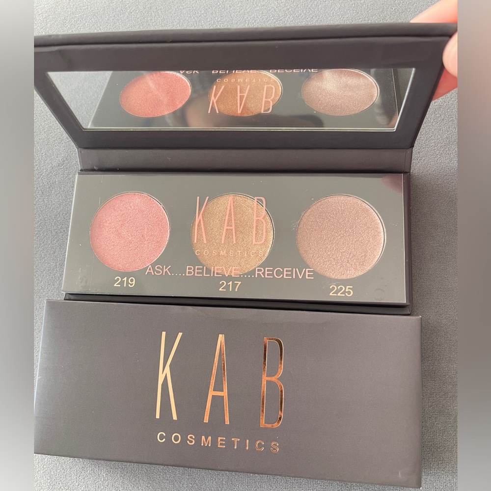 KAB Cosmetics | Sugar Rush GlowMeUp Highlight Blush Palette